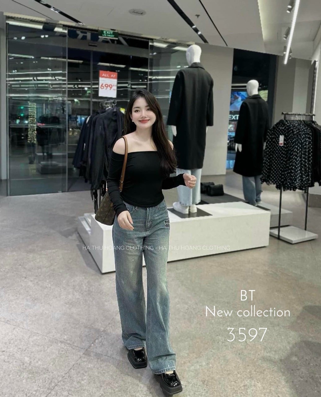 QNU453 - QUẦN JEANS ĐÍNH ĐÁ SUÔNG MIUMIU M3792