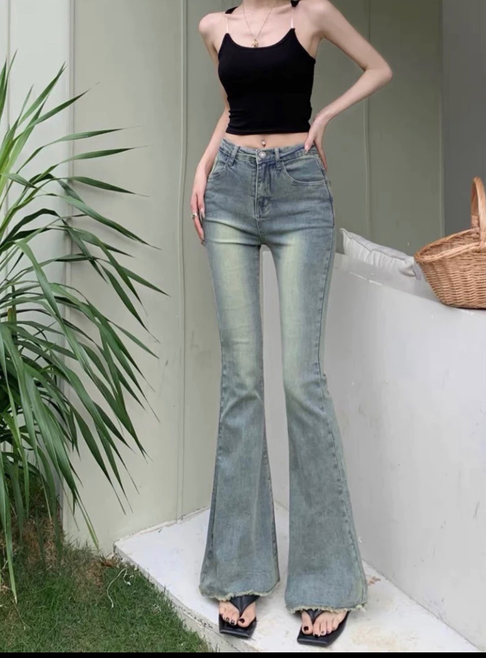 QNU461 - QUẦN JEANS LOE GIÃN MÀI TUA GẤU