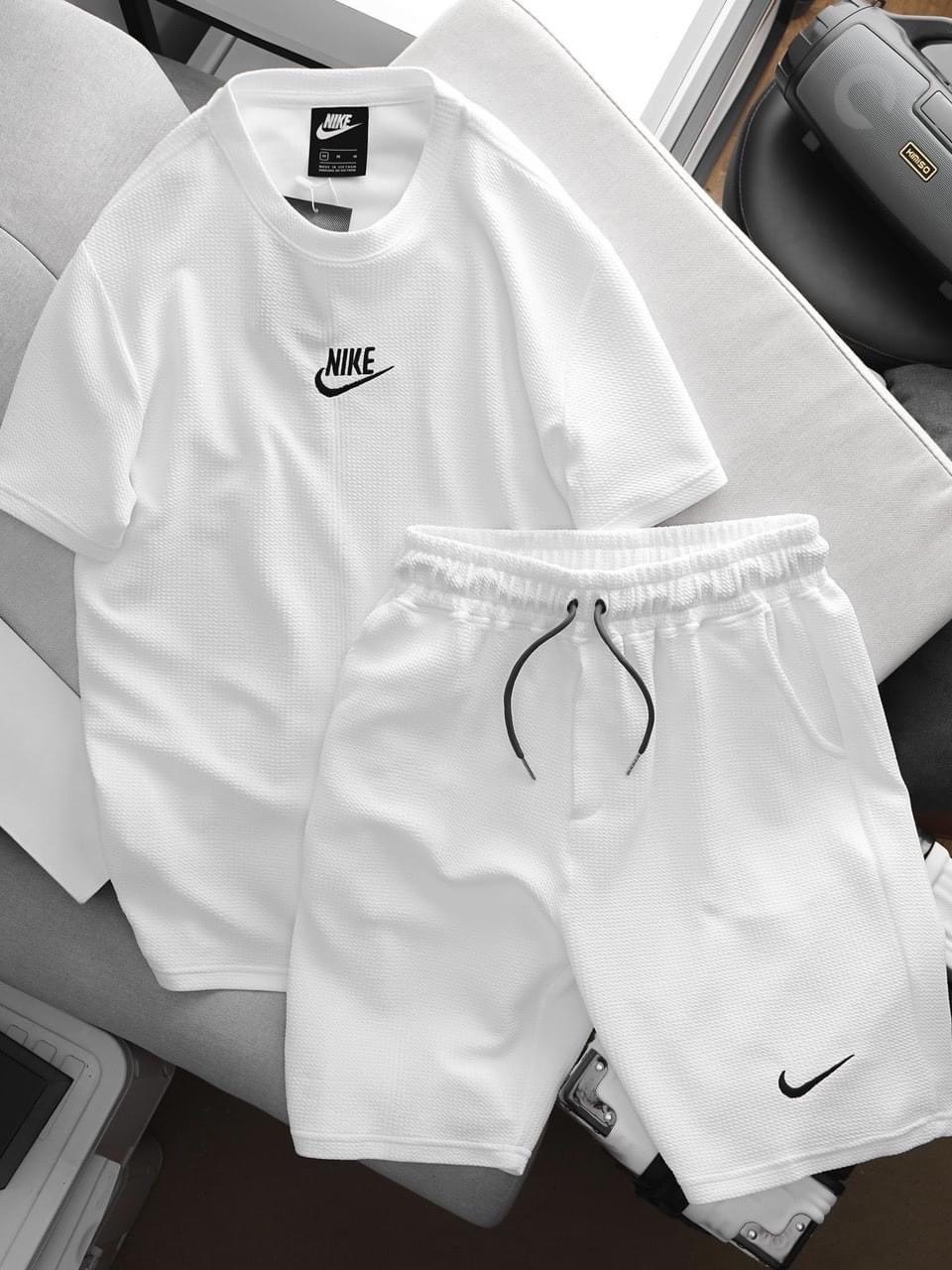 B213 - BỘ ĐÙI NAM XỐP NIKE CỔ TRÒN 4M