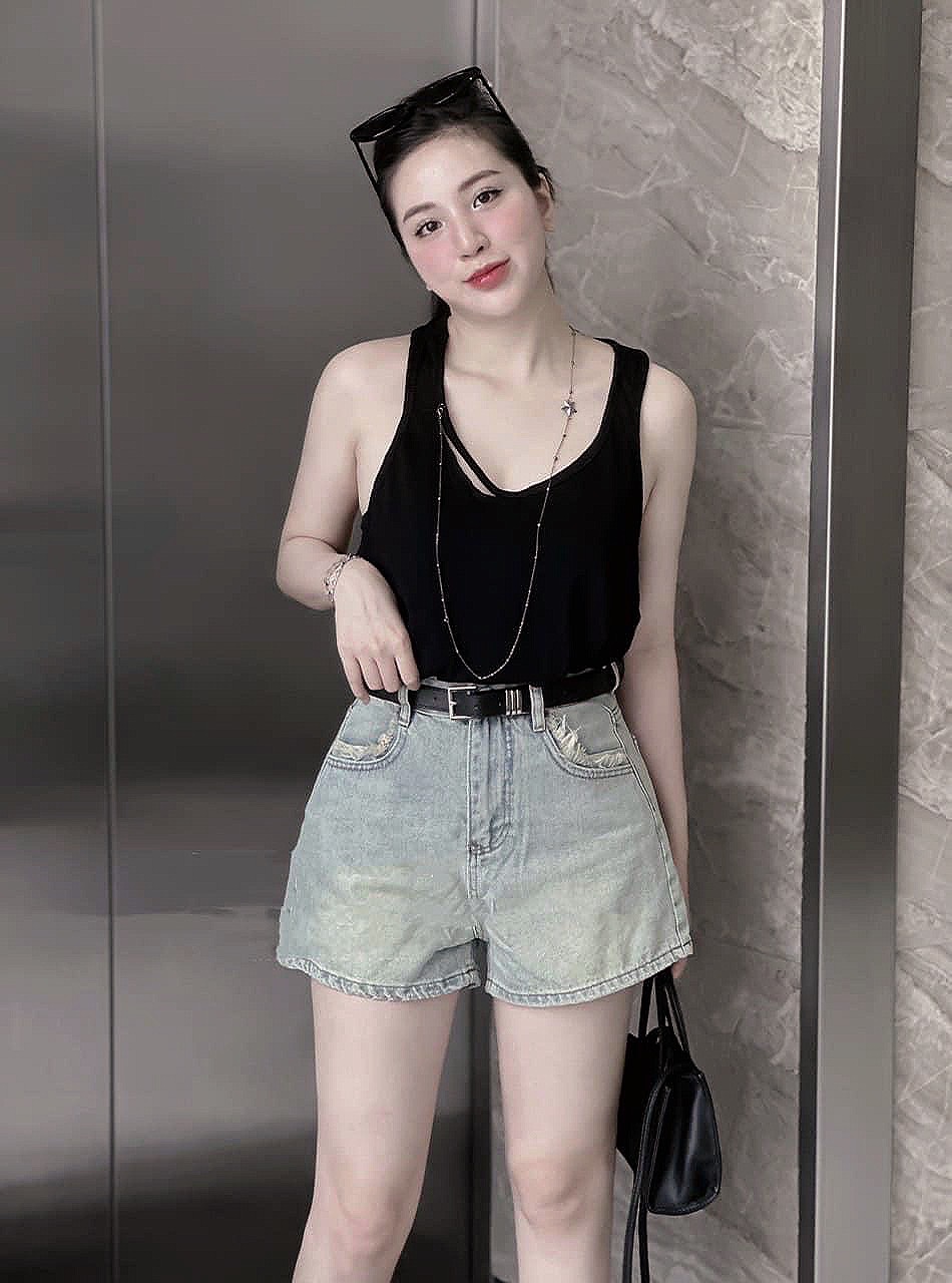 QNU467 - QUẦN SOOC JEANS NỮ XANH BẠC KÈM ĐAI