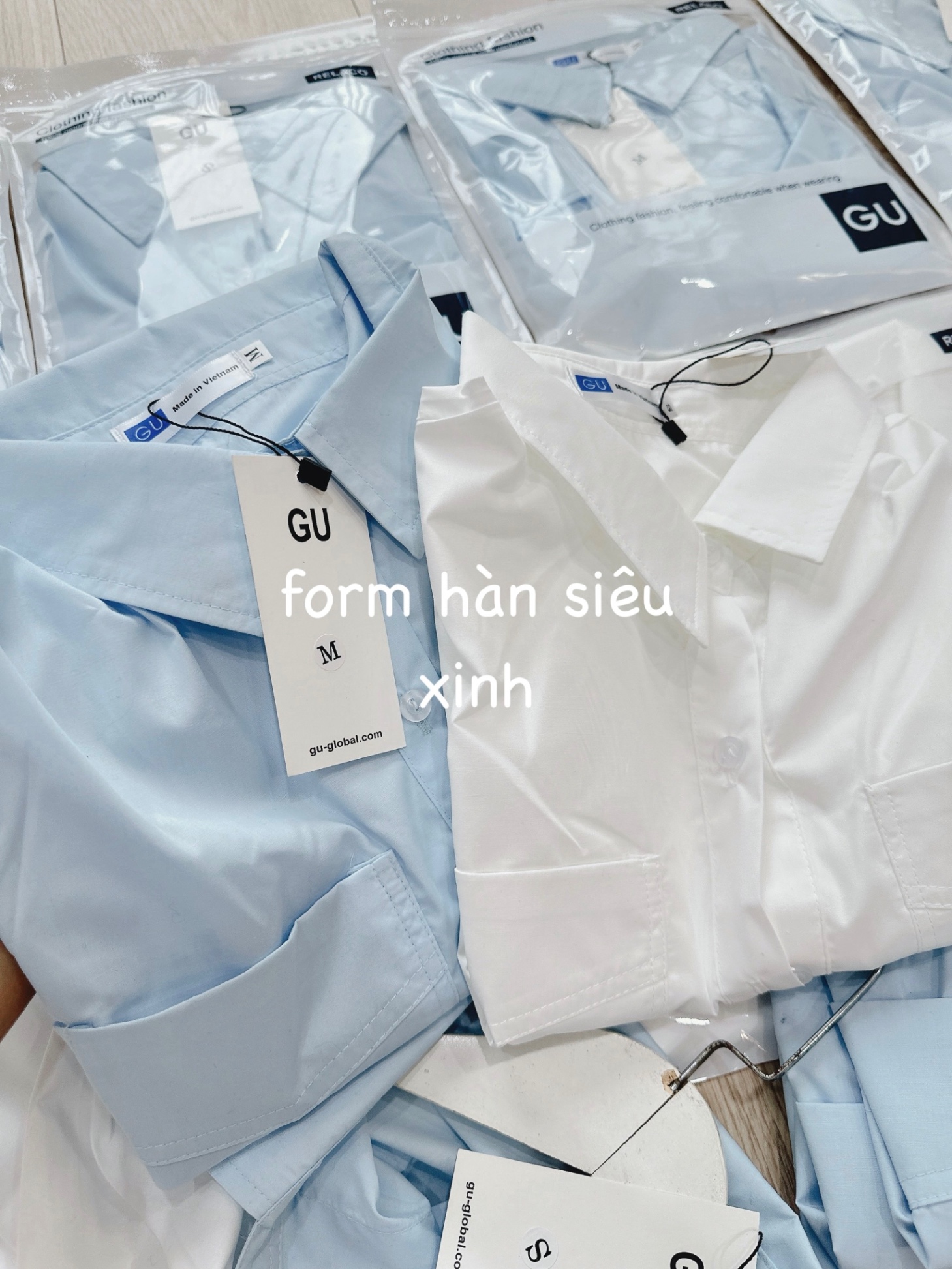 ANU875 - ÁO SƠ MI NỮ GU TAY GẤP XẺ LƯNG CÚC SAU