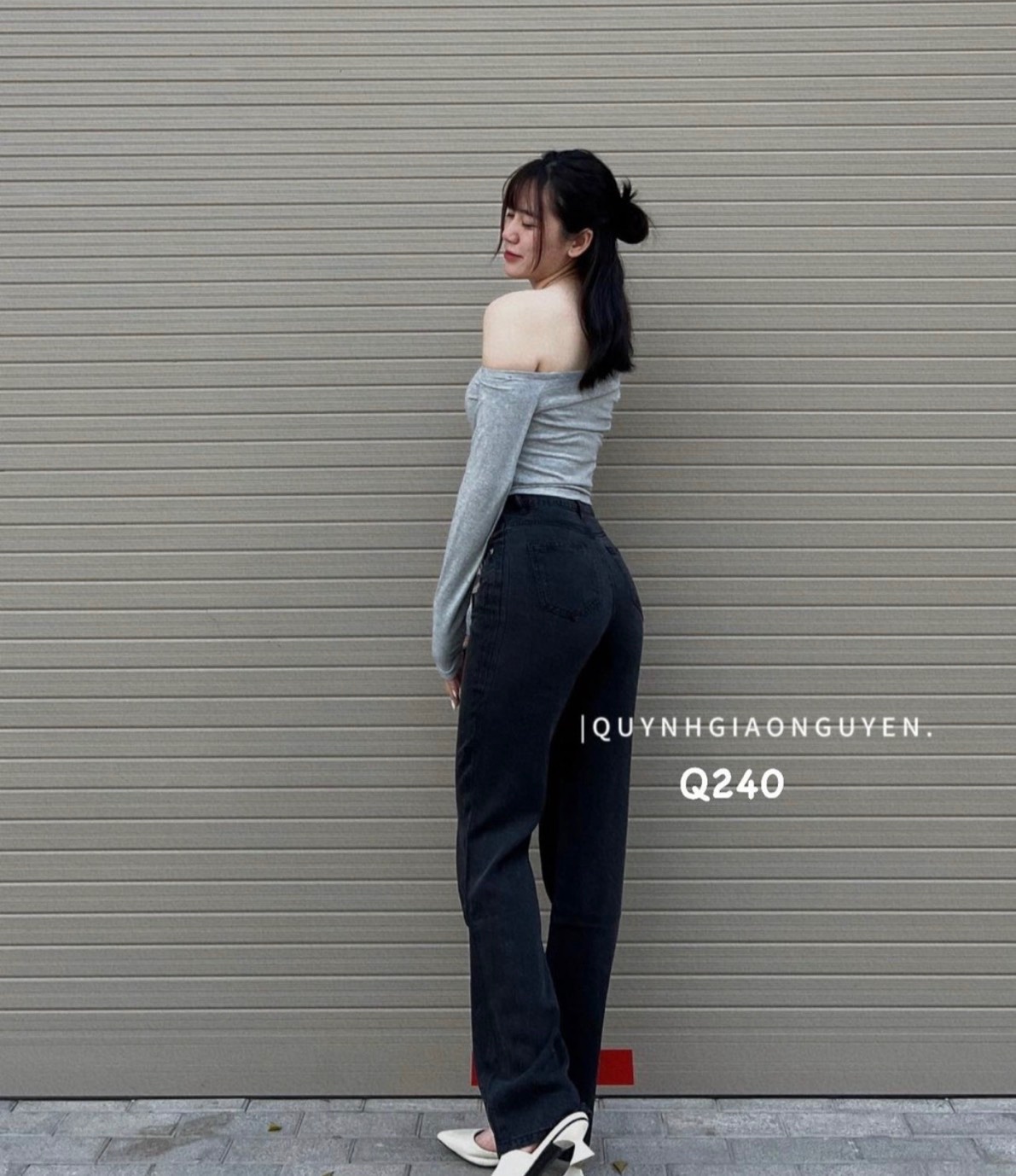 QNU480 - QUẦN JEANS SUÔNG XÁM KHÓI