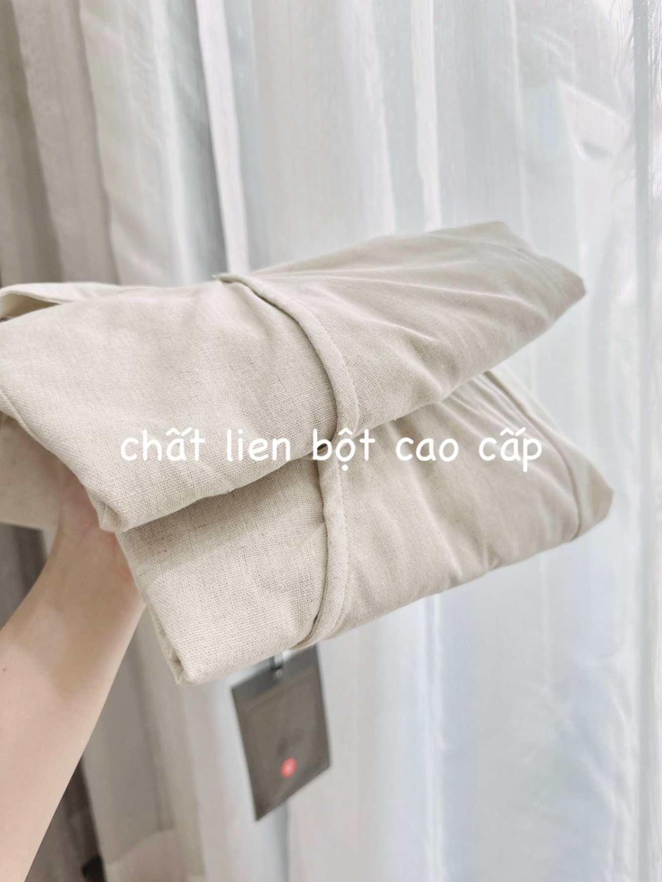 V390 - VÁY LIEN CỔ V BUỘC CHÉO PHỐI CÚC