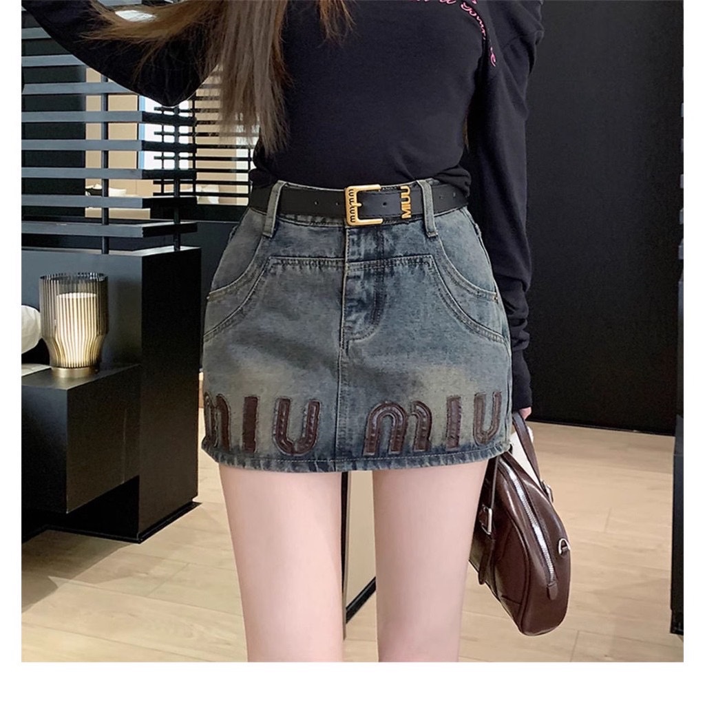 CV141 - CHÂN VÁY JEANS XANH CHỮ A MIUMIU