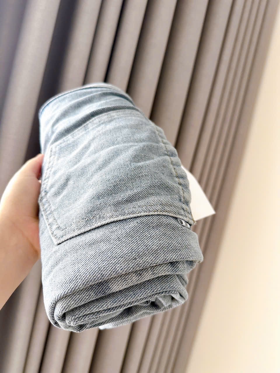 QNU502 - QUẦN JEANS NỮ SUÔNG XANH CẠP CHUN DÂY RÚT