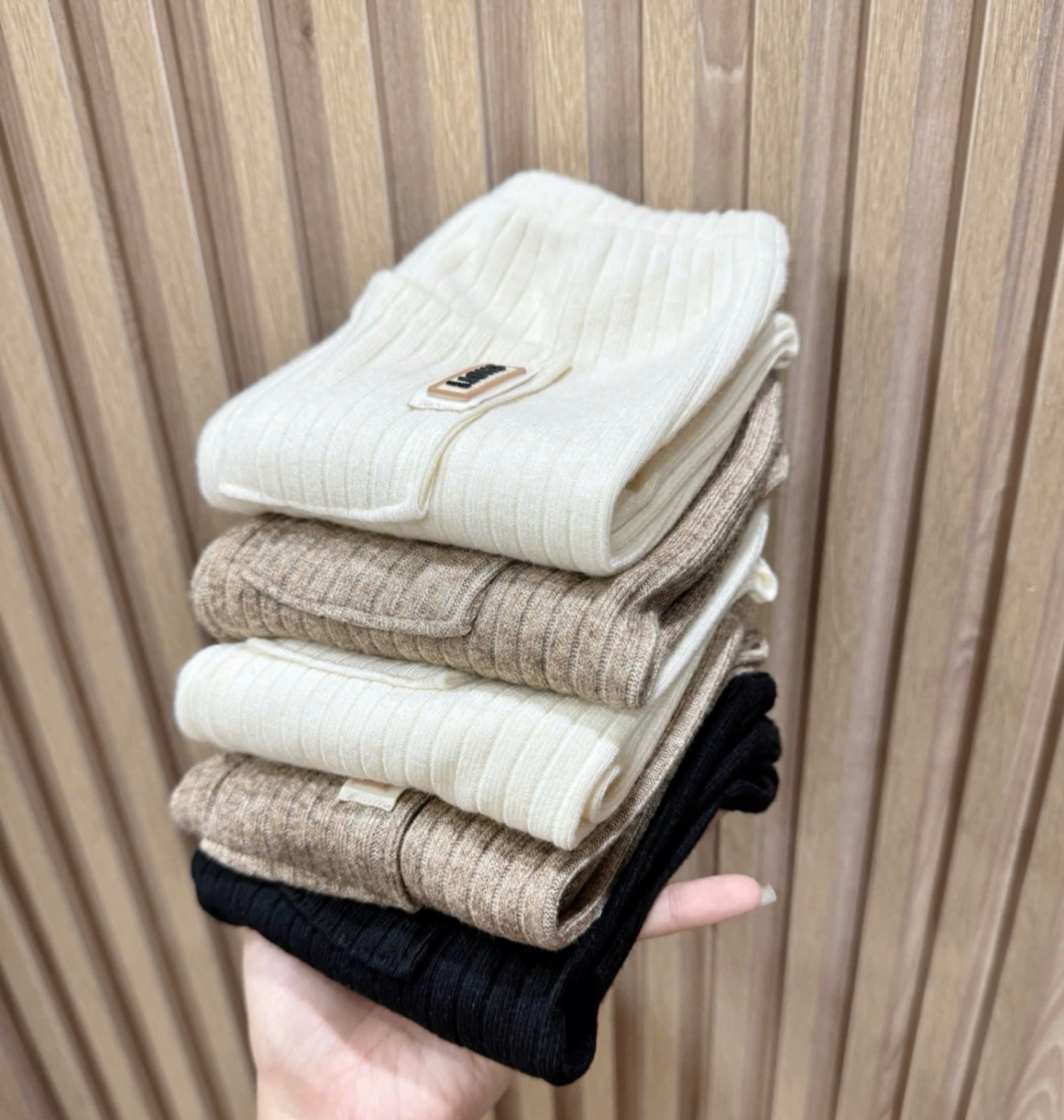 QB238 - SET 3 QUẦN LEGGING TĂM ĐŨA đen be nâu TÚI SAU