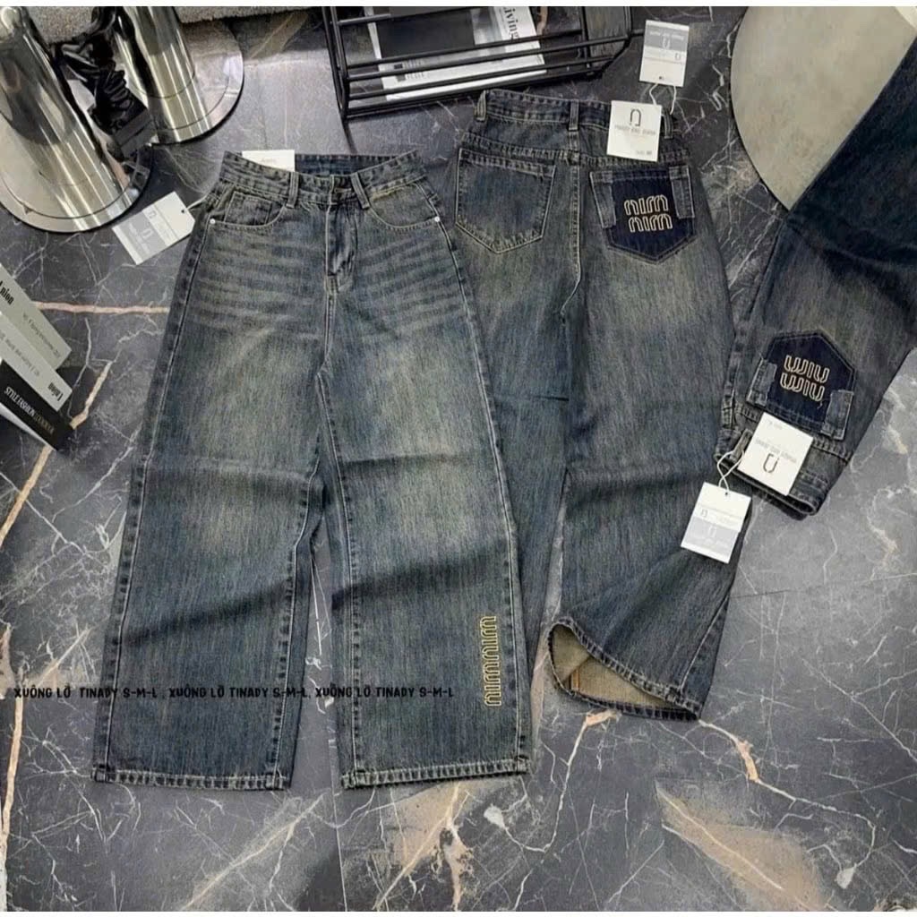 QNU515 - QUẦN JEANS SUÔNG XANH THÊU TÚI MIUMIU