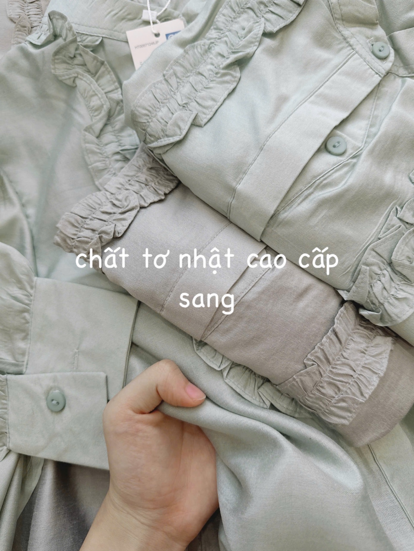 ANU021 - ÁO SƠ MI NỮ GU TƠ CỔ TÀU BÈO NGỰC