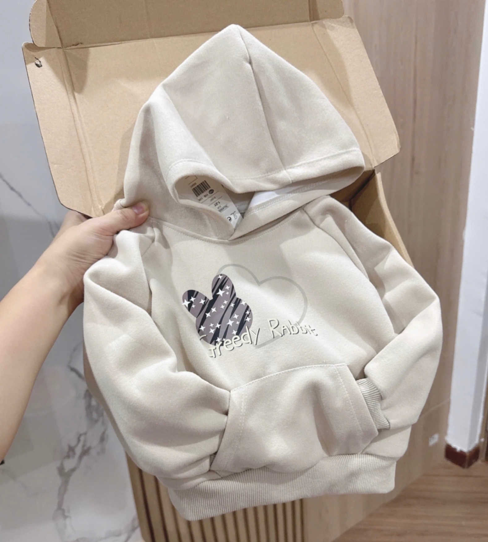 AB609 - ÁO HOODIE BÉ GÁI MŨ THỎ GẤU Pretty