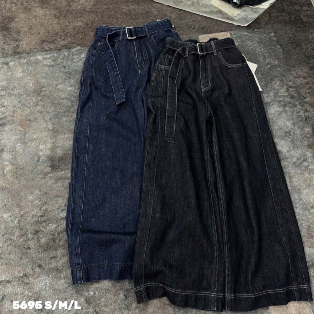 QNU523 - QUẦN JEANS SUÔNG XANH GÂN BÊN KÈM ĐAI