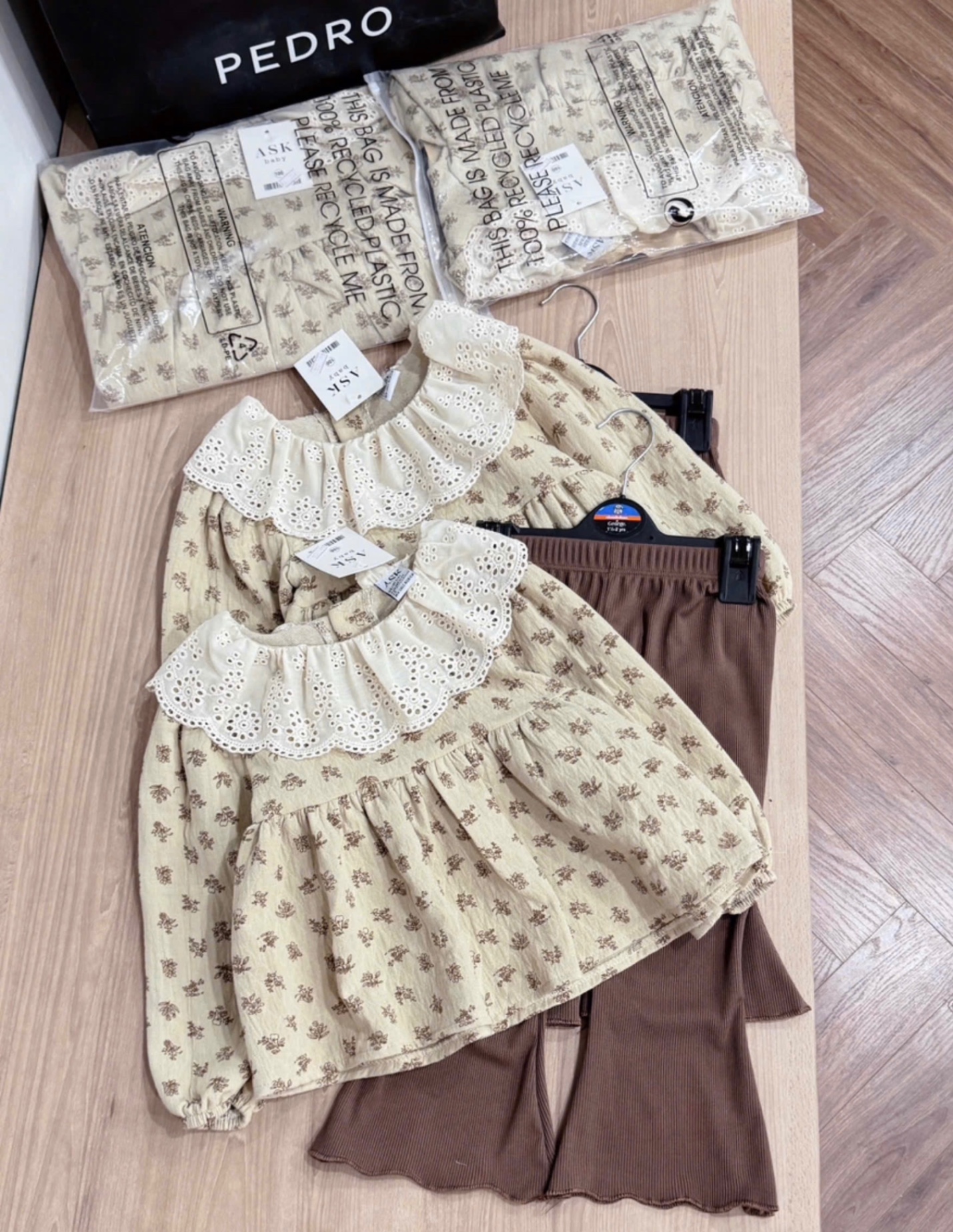 G295 - BỘ BÉ GÁI ÁO BE BABYDOLL HOA CỔ REN QUẦN LOE