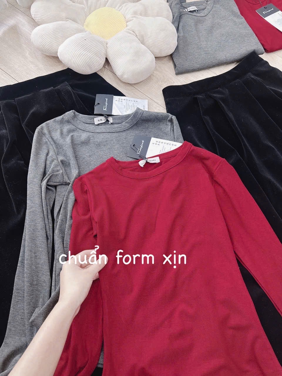 S741 - SET ÁO LENZIP TRƠN DÀI TAY MIX CVAY NHUNG ĐEN