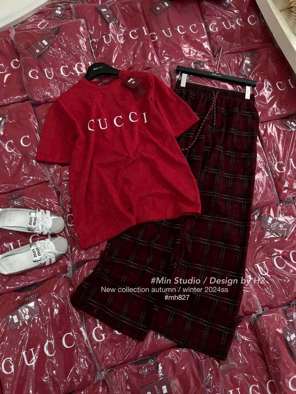 S750 - BỘ NỮ ÁO CỘC ĐỎ GUCCI QUẦN SUÔNG KẺ