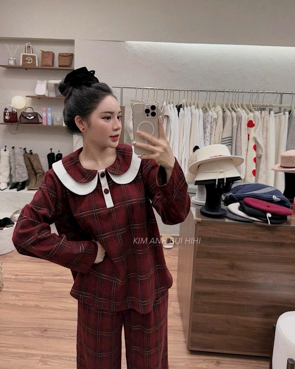 S767 - BỘ NỮ PYJAMA DẠ KẺ ĐỎ CỔ SEN TRẮNG