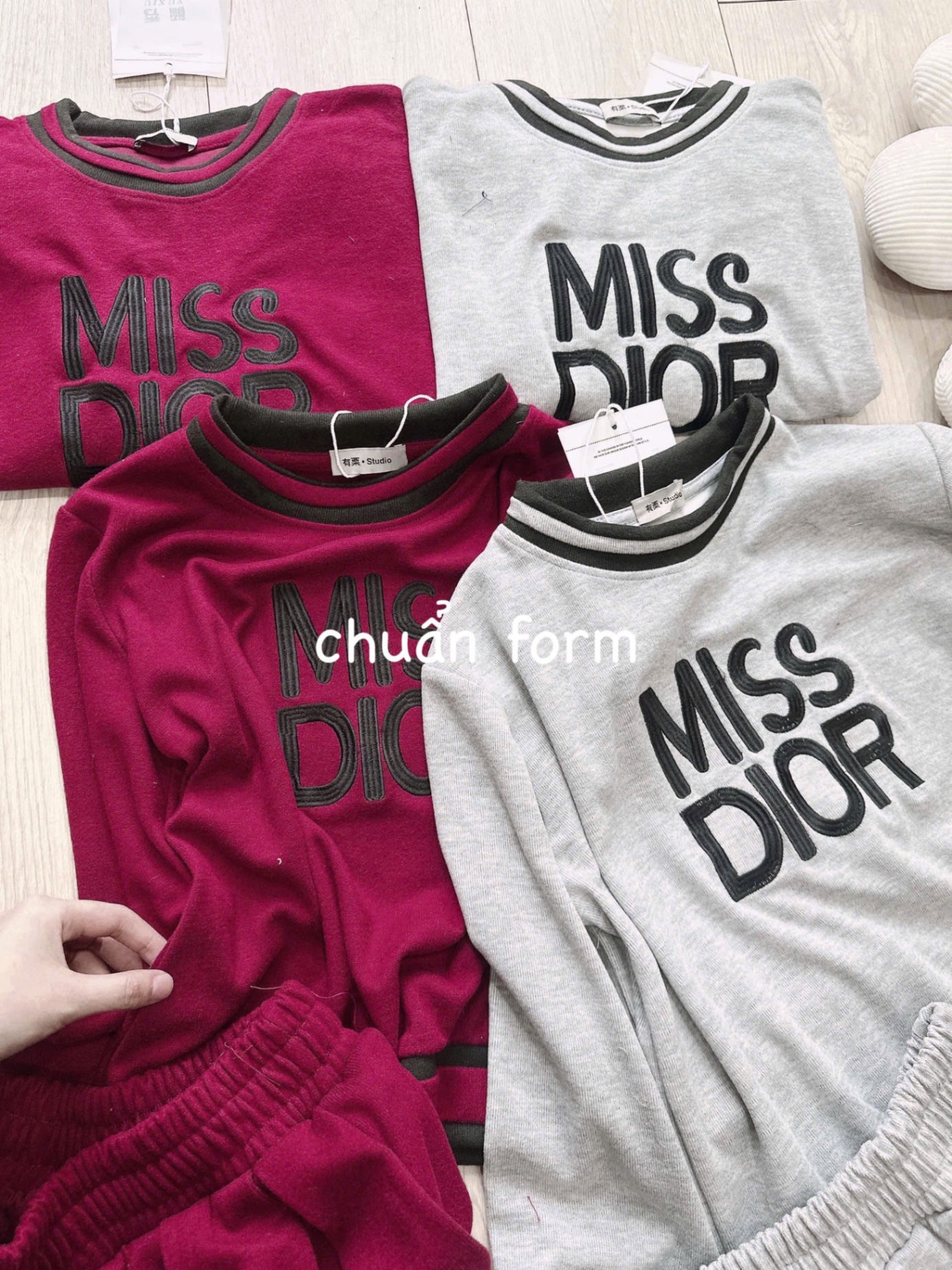 S764 - SET NỮ ÁO MISS DIOR CỔ VIỀN CVAY XẾP LI