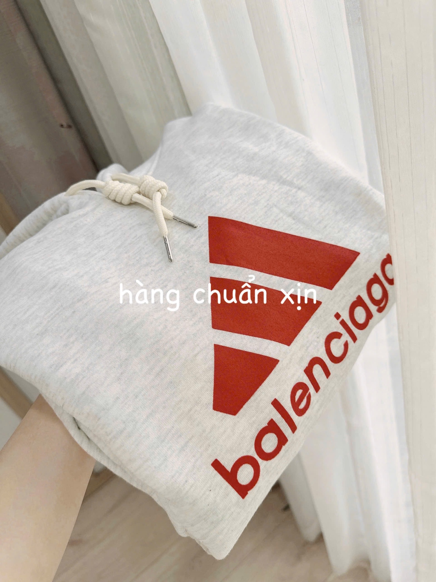 ANU707 - ÁO NỈ NỮ HOODIE MŨ DAS balenciaga