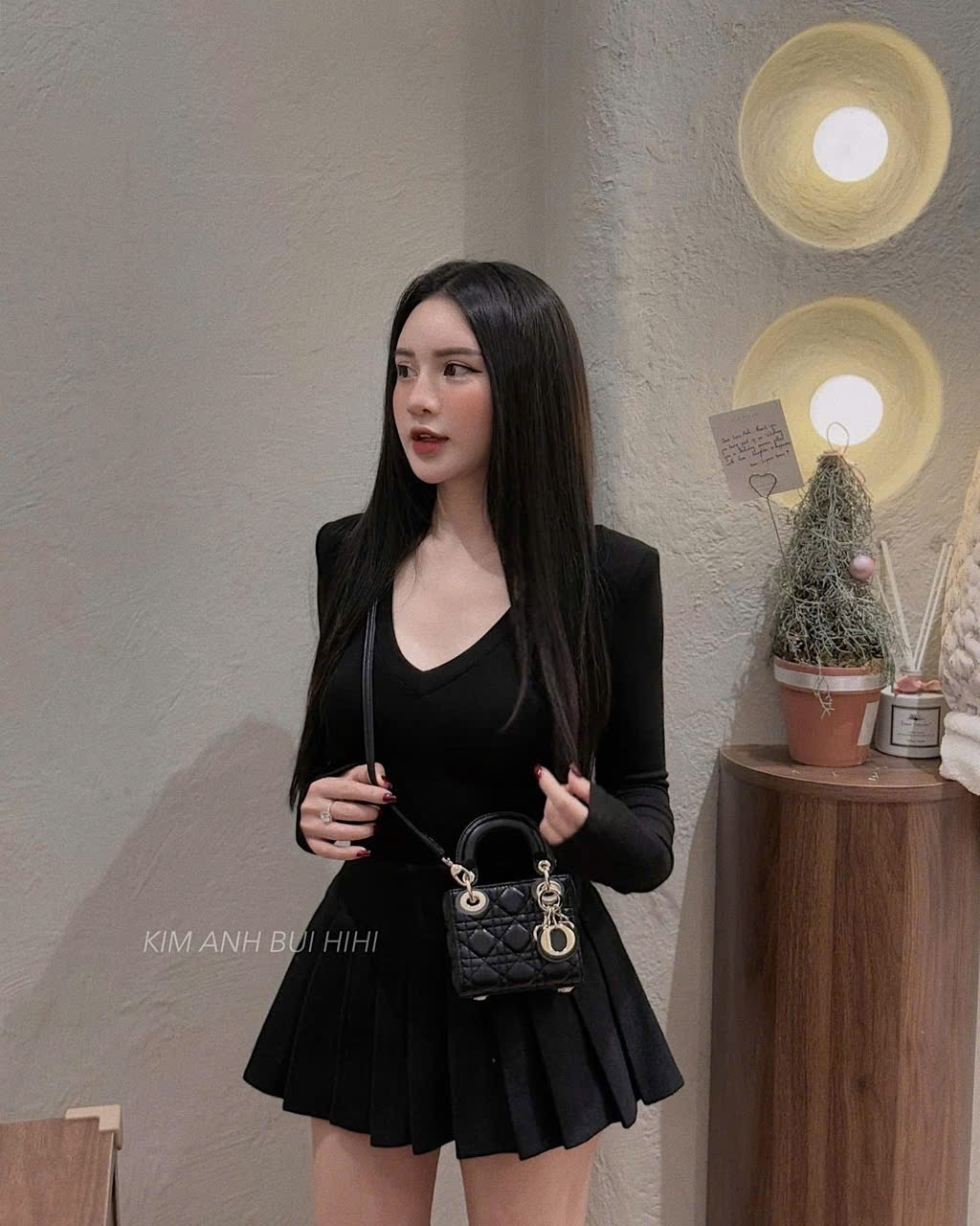 ANU065 - ÁO ZIP LÔNG NỮ CỔ V ĐỘN VAI