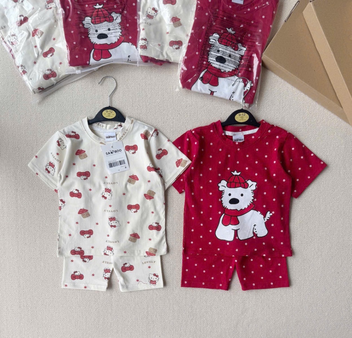 G393 - SET 2 BỘ ĐÙI BÉ GÁI CỘC ĐỎ BE GẤU KITTY