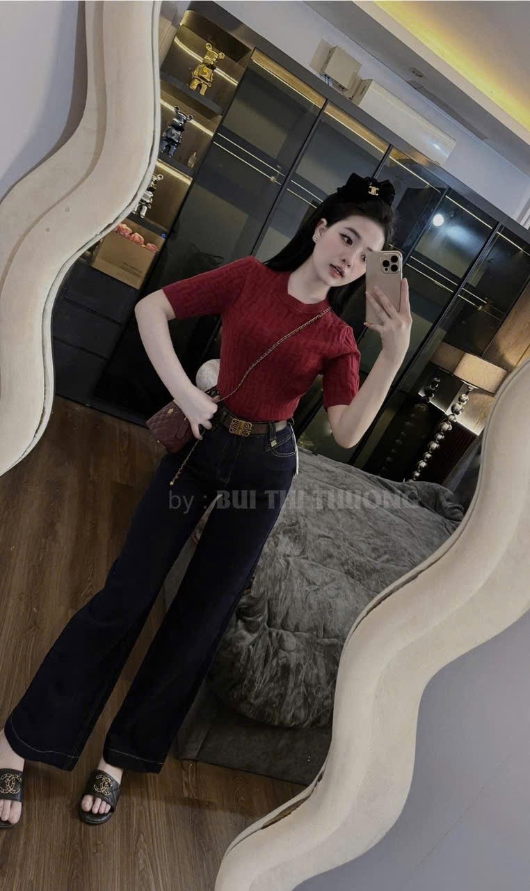 QNU546 - QUẦN JEANS SUÔNG XANH ĐẬM TÚI CHÉO