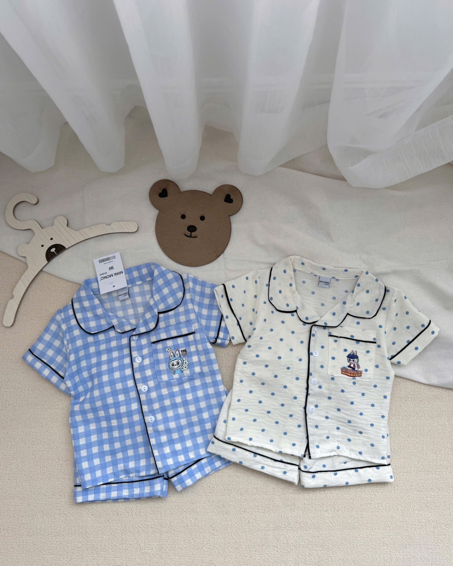 T380 - SET 2 BỘ BÉ TRAI GÁI PYJAMA KẺ CARO LABUBU
