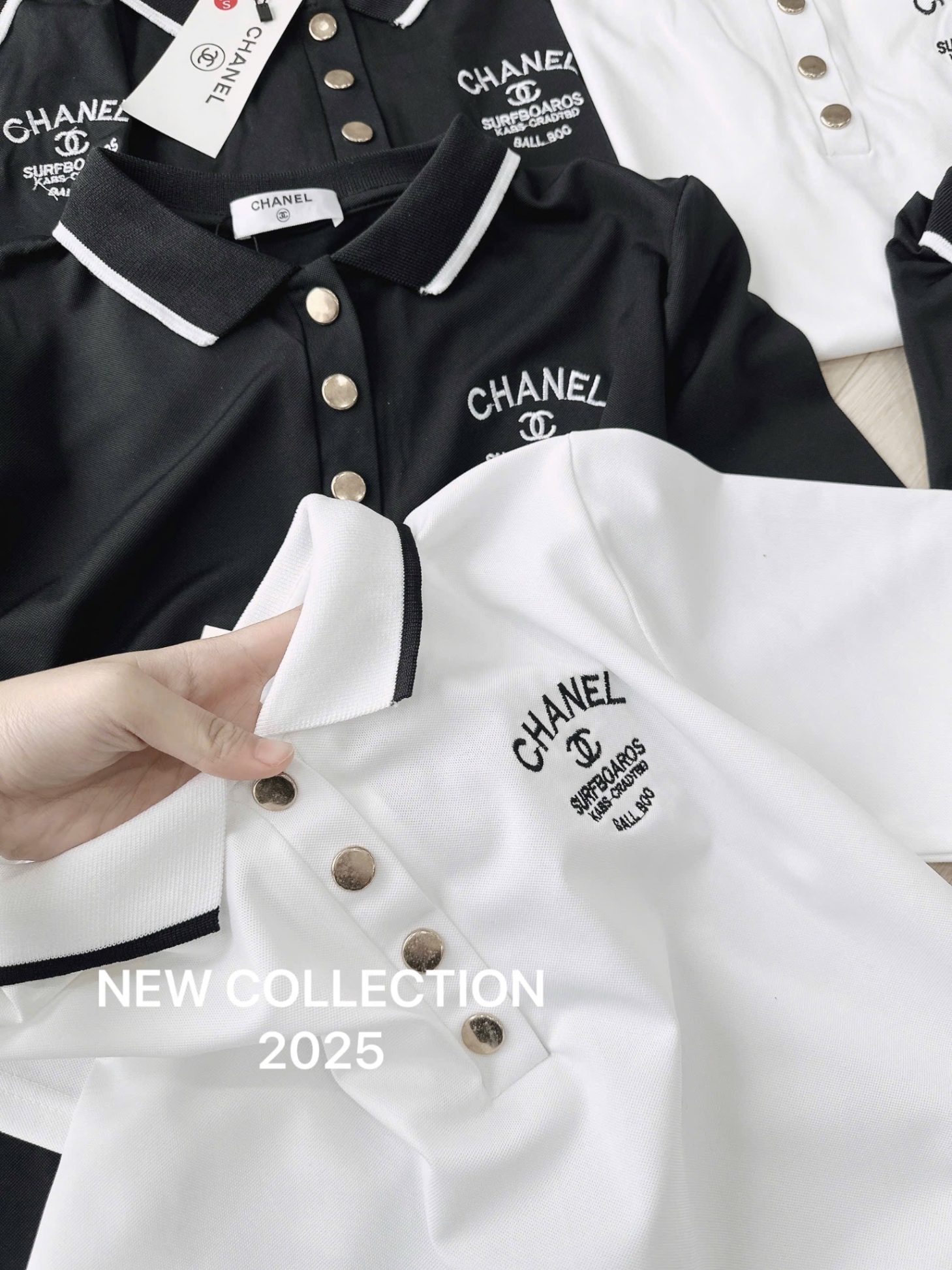 ANU134 - ÁO POLO NỮ CỔ VIỀN THÊU CHANEL