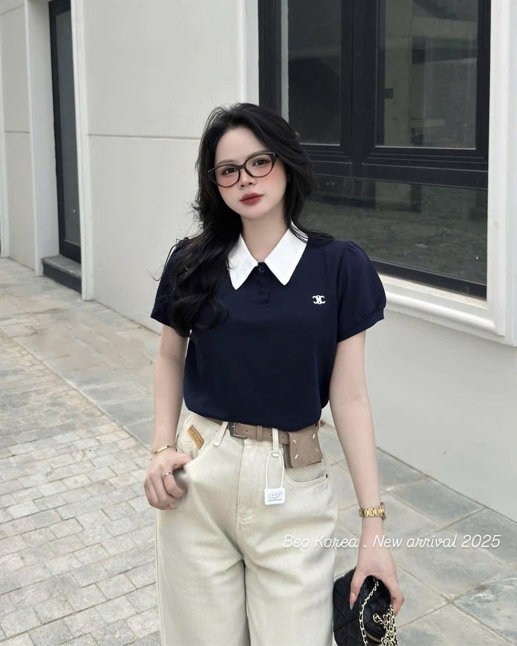 ANU160 - ÁO POLO NỮ THAN CỔ TRẮNG THÊU CHANEL