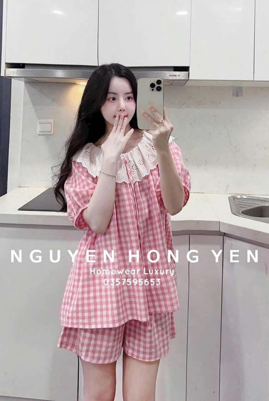 S877 - BỘ ĐÙI NỮ KẺ CARO HỒNG CỔ REN BE