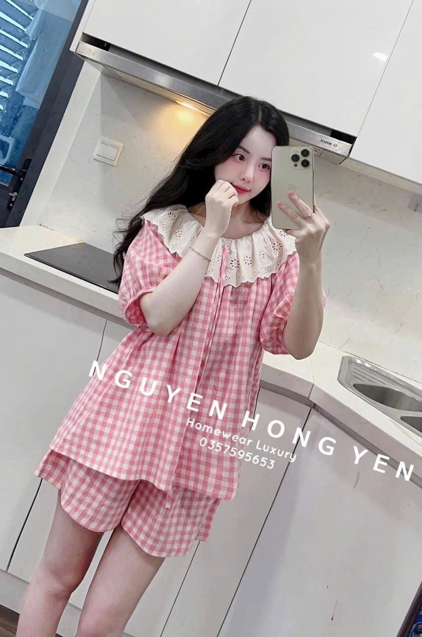 S877 - BỘ ĐÙI NỮ KẺ CARO HỒNG CỔ REN BE