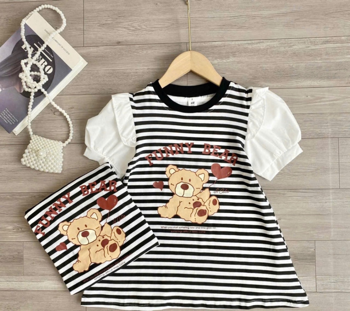 VB513 - VÁY BÉ GÁI KẺ NGANG GẤU FUNNY TAY BỒNG