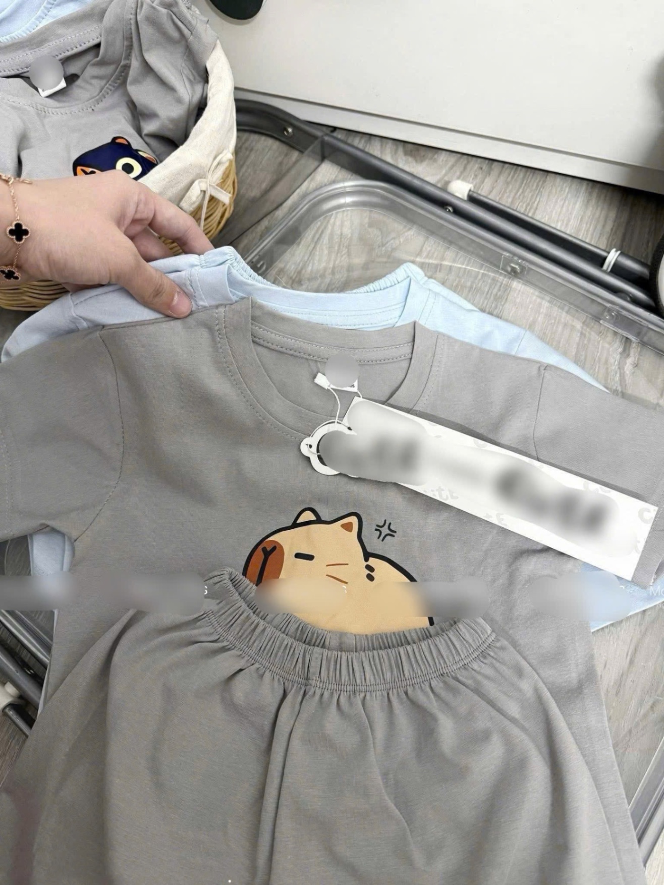 T528 - SET 2 BỘ ĐÙI BÉ TRAI CAPYBARA ghi xanh dương