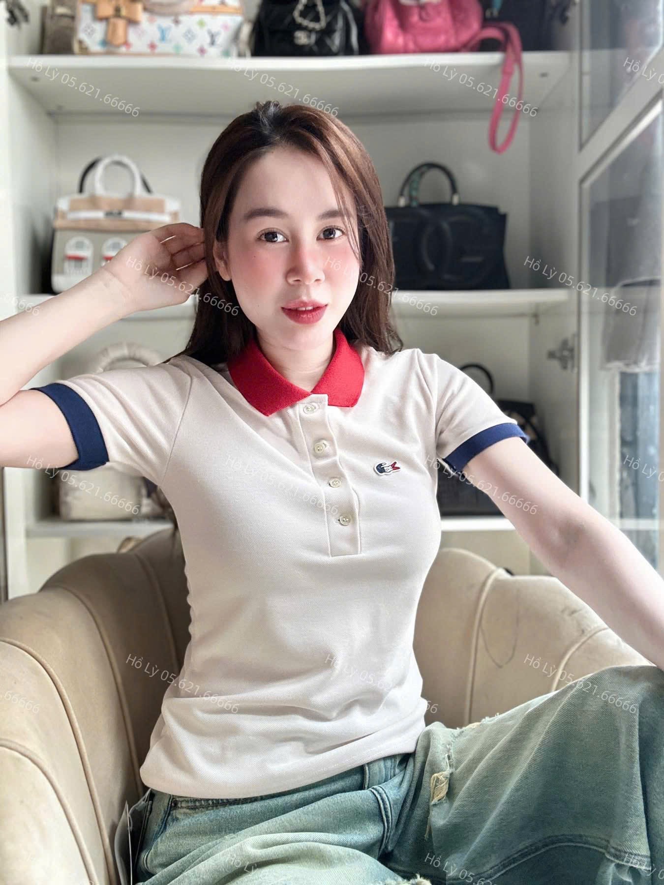 ANU188 - ÁO POLO NỮ TRẮNG LASCOTE CỔ ĐỎ