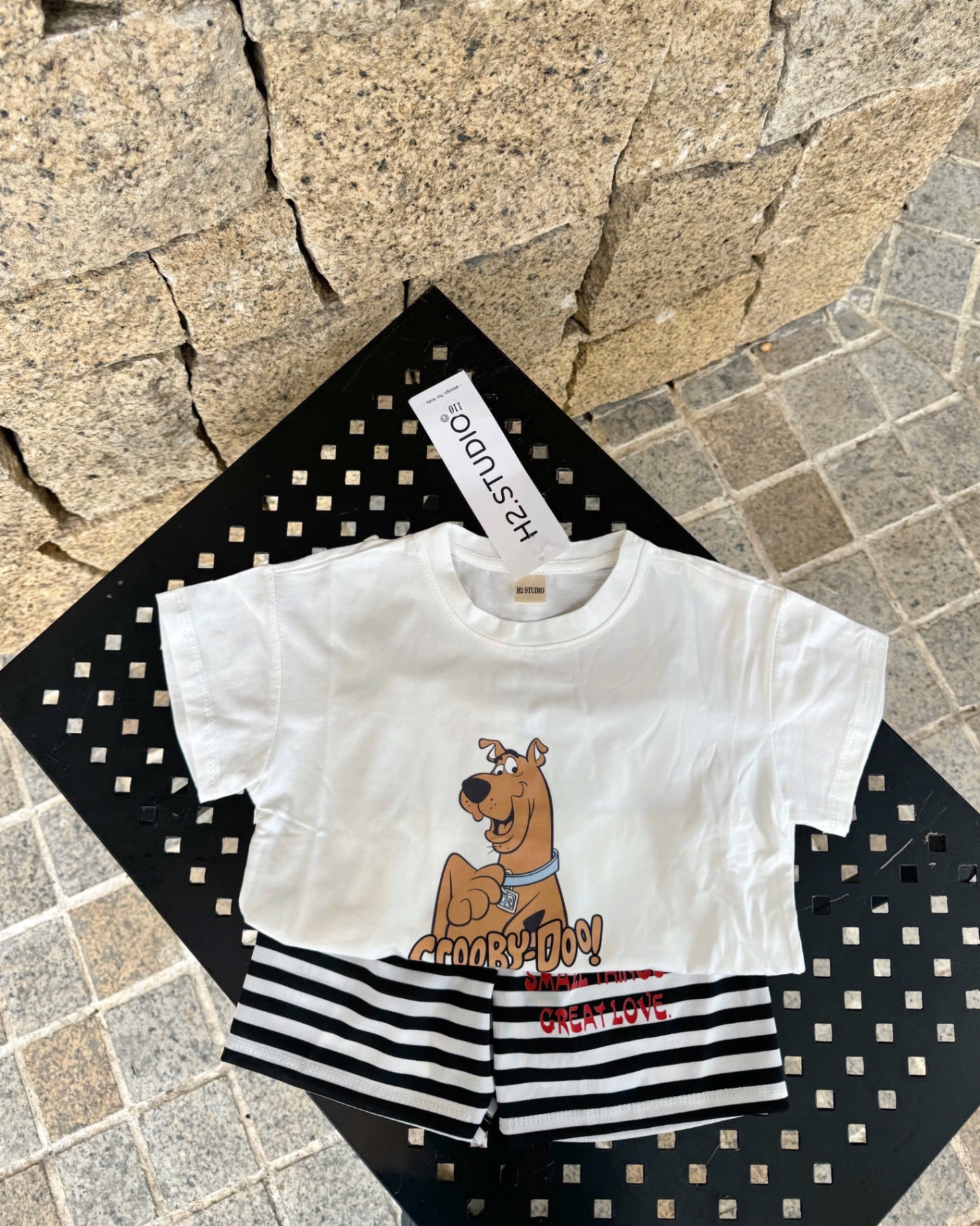 T575 - BỘ ĐÙI BÉ TRAI TRẮNG CHÓ SCOOPY DOO QUẦN KẺ