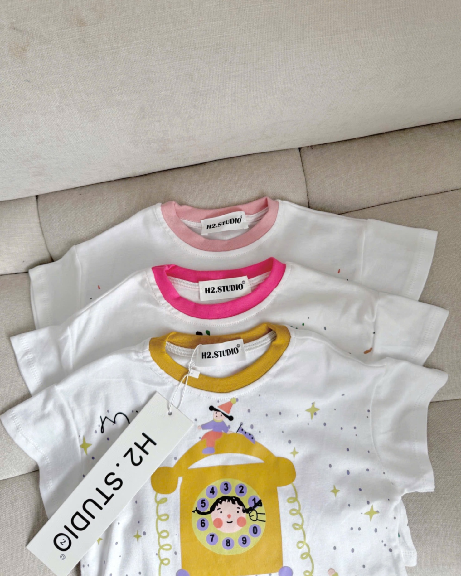 AB706 - SET 3 ÁO BÉ GÁI CỘC TRẮNG CỔ VIỀN miss you