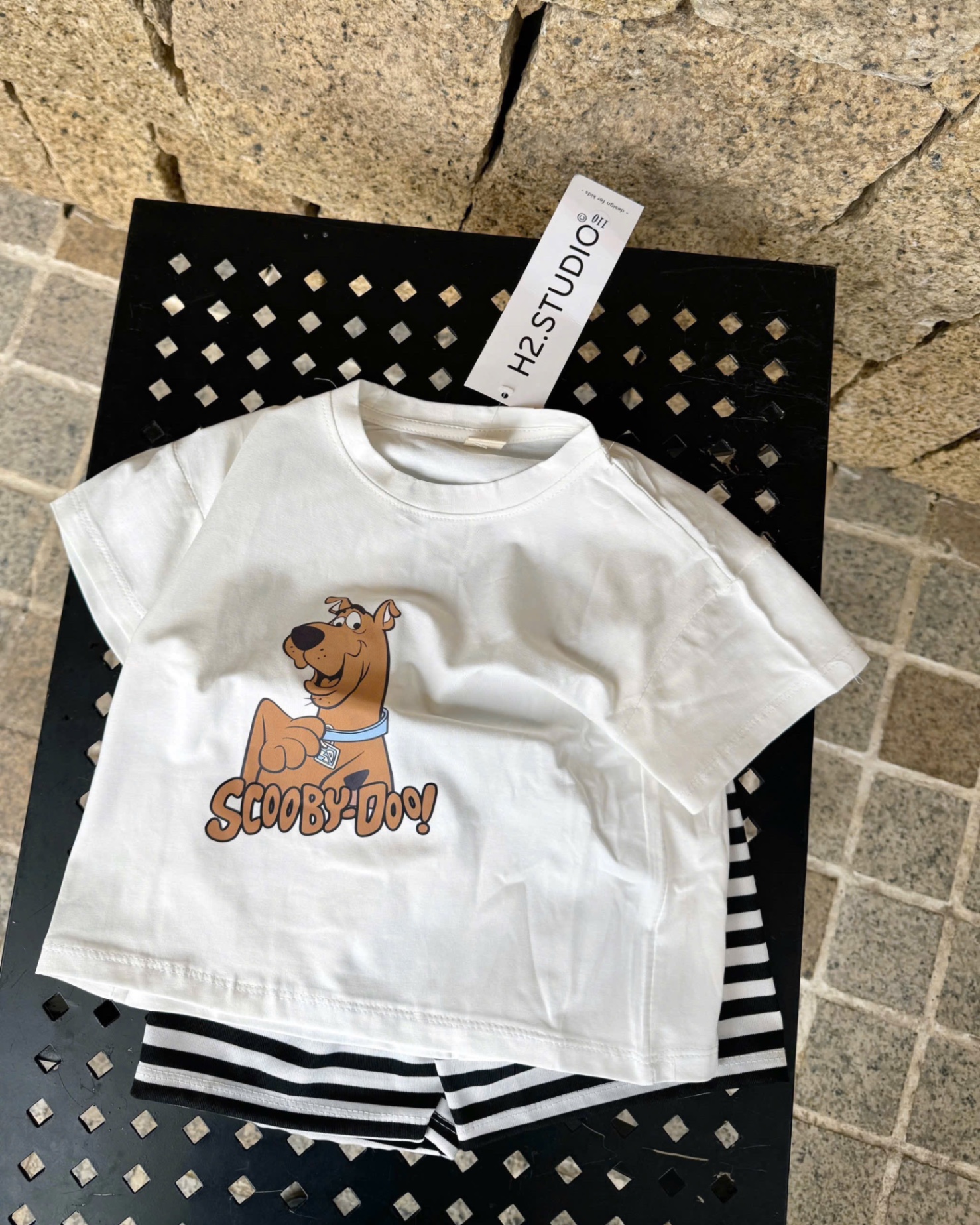 T575 - BỘ ĐÙI BÉ TRAI TRẮNG CHÓ SCOOPY DOO QUẦN KẺ
