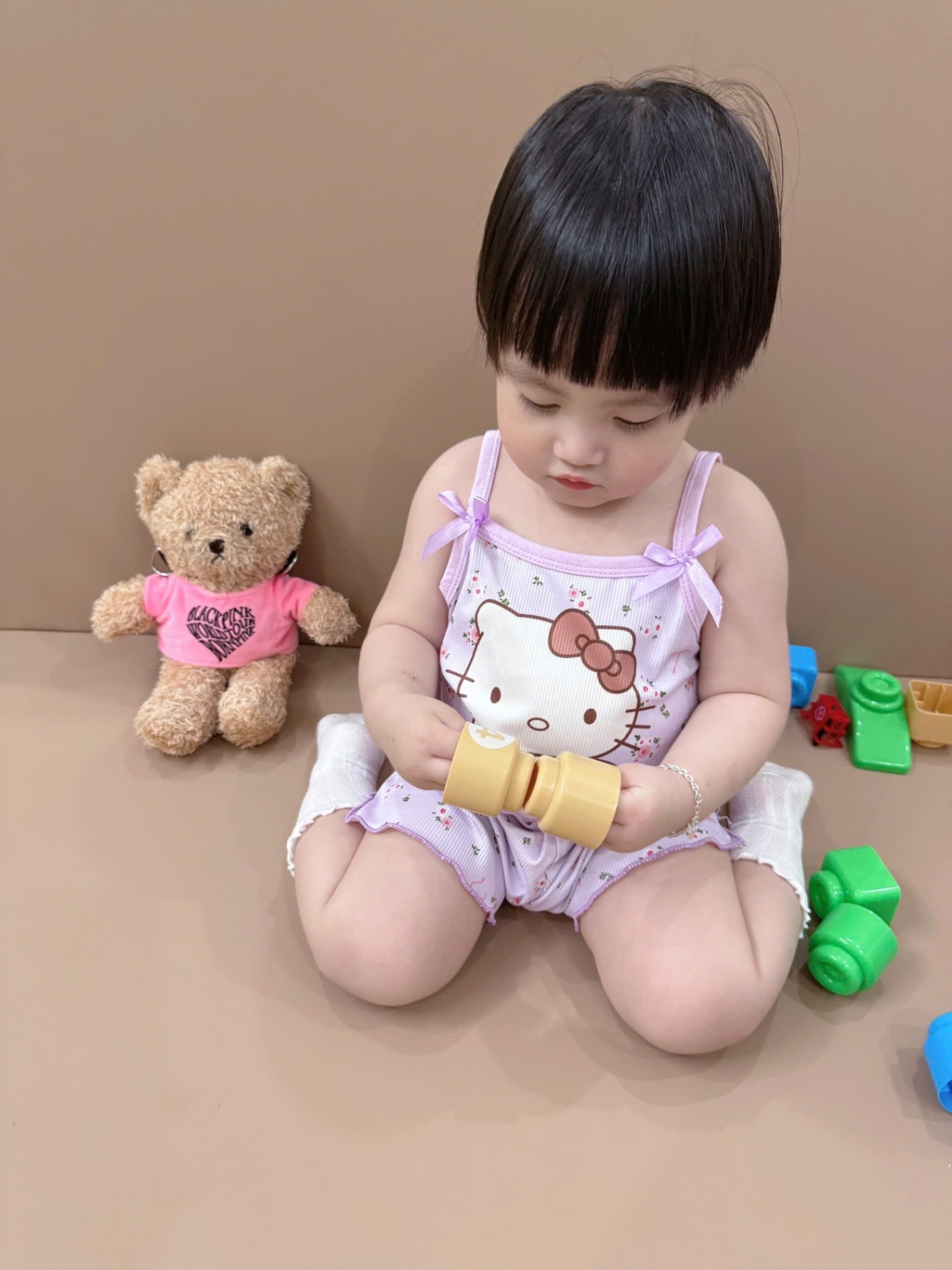G545 - SET 3 BỘ ĐÙI BÉ GÁI 2S KITTY tím hồng be