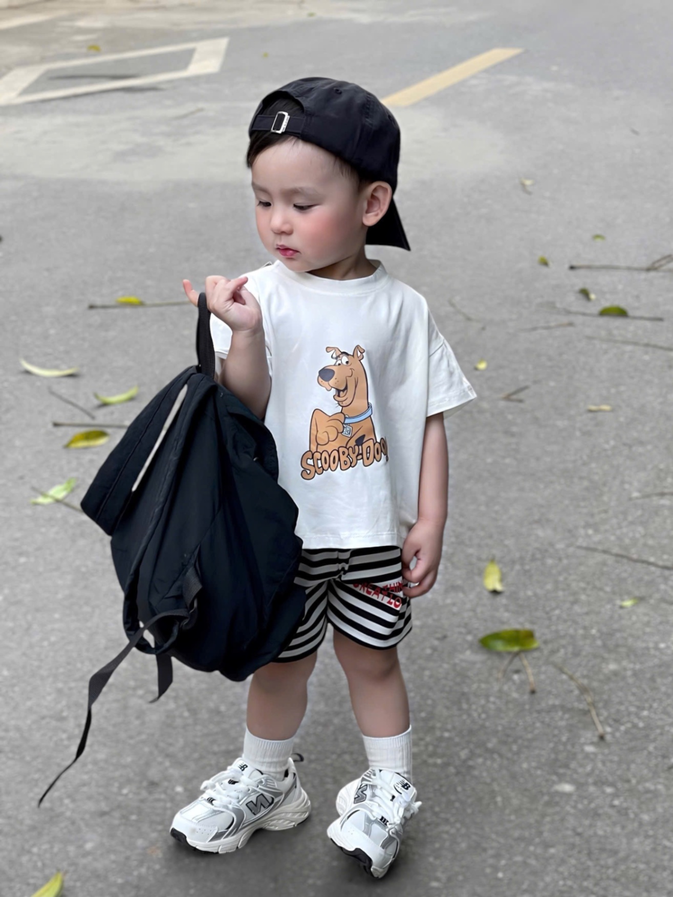 T575 - BỘ ĐÙI BÉ TRAI TRẮNG CHÓ SCOOPY DOO QUẦN KẺ