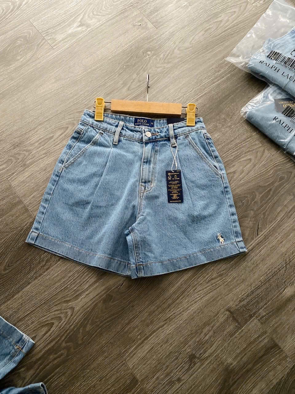 QNU574 - QUẦN ĐÙI BÒ XUẤT DƯ XANH THÊU KỊ SĨ