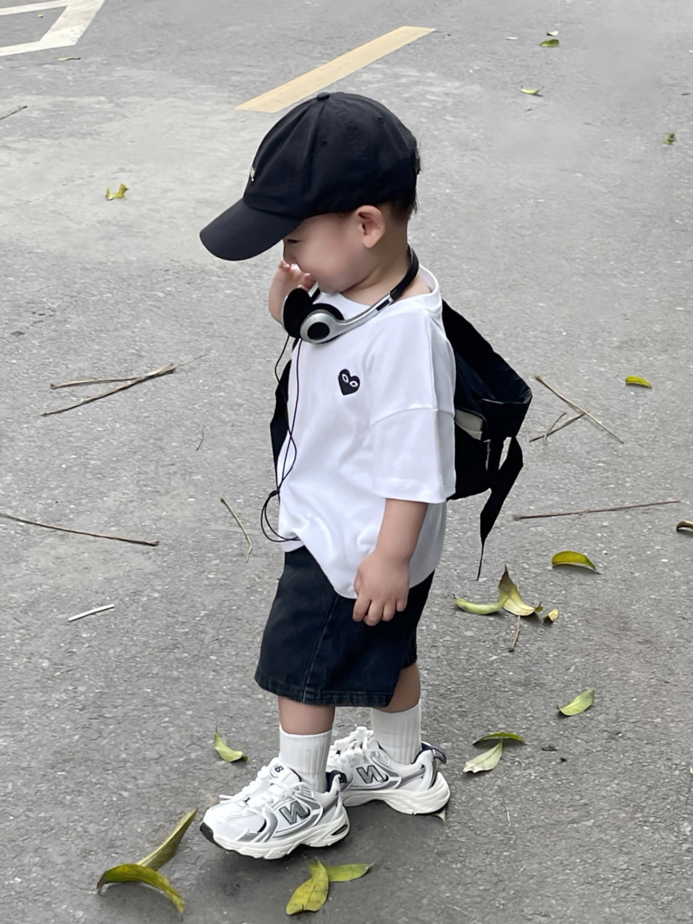 AB703 - SET 3 ÁO BÉ TRAI THÊU TIM ghi kẻ trắng