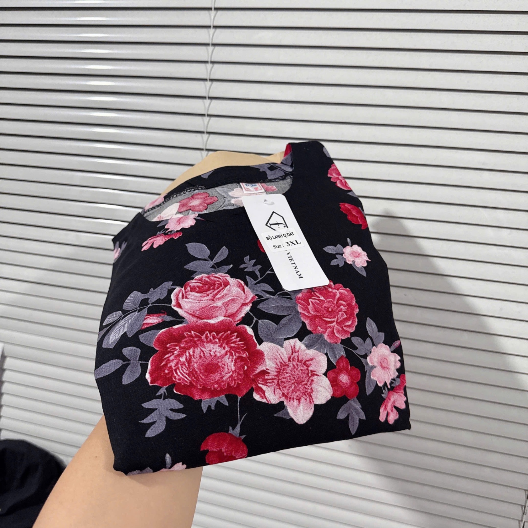 S897 - BỘ LANH QUẦN DÀI HOA LÁ CHO MẸ