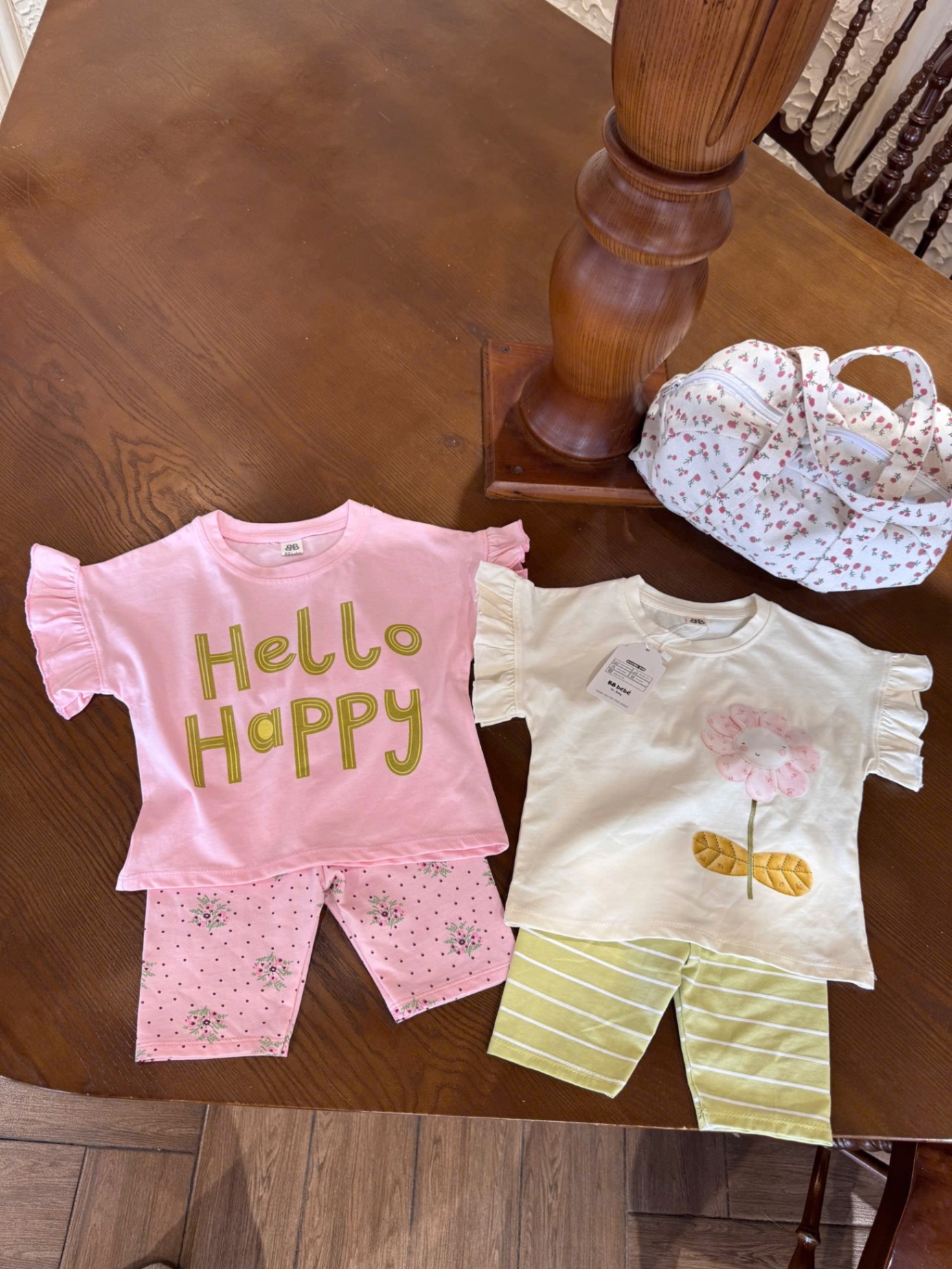 G544 - SET 2 BỘ BÉ GÁI QUẦN NGỐ BÈO VAI Hello Happy