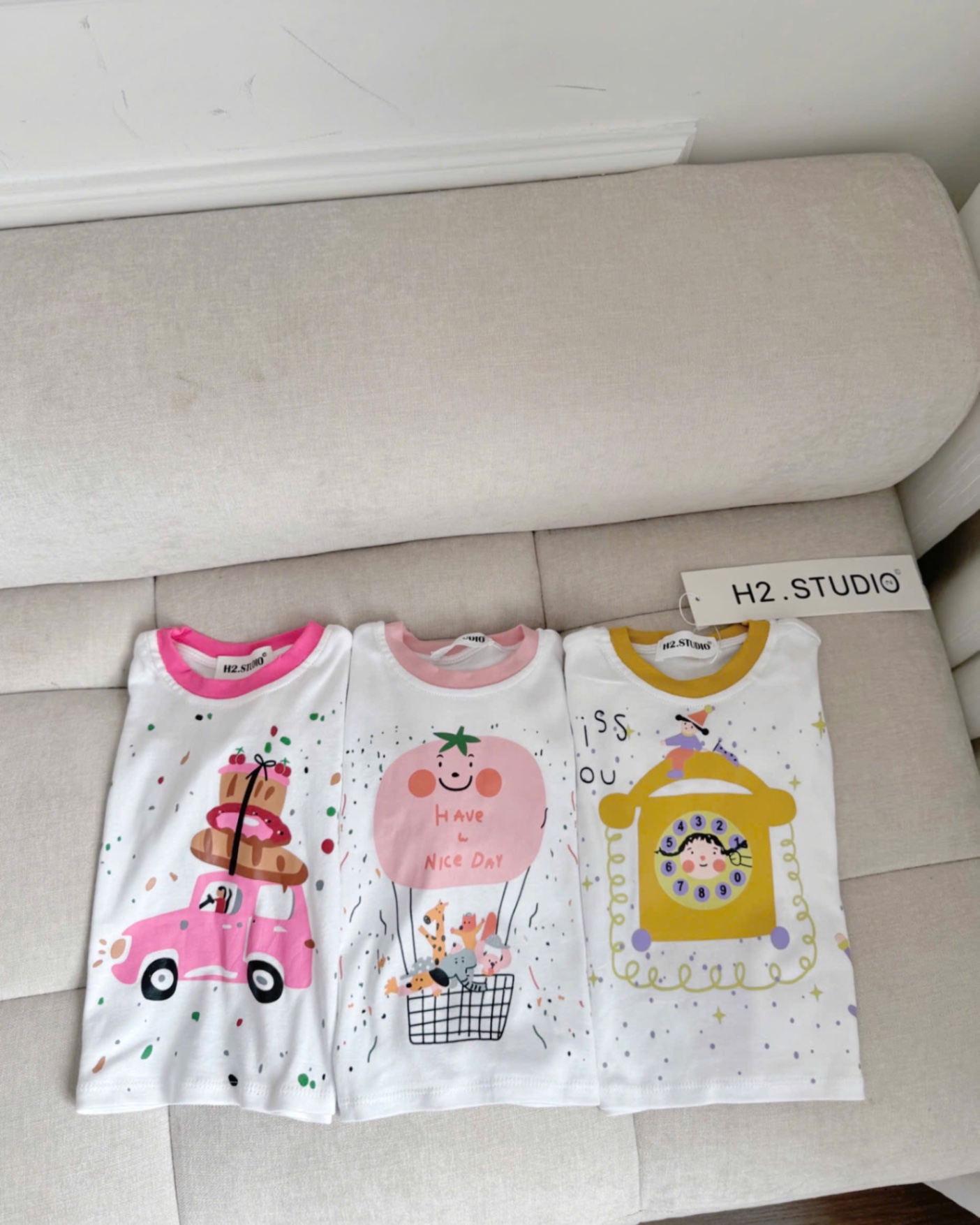 AB706 - SET 3 ÁO BÉ GÁI CỘC TRẮNG CỔ VIỀN miss you
