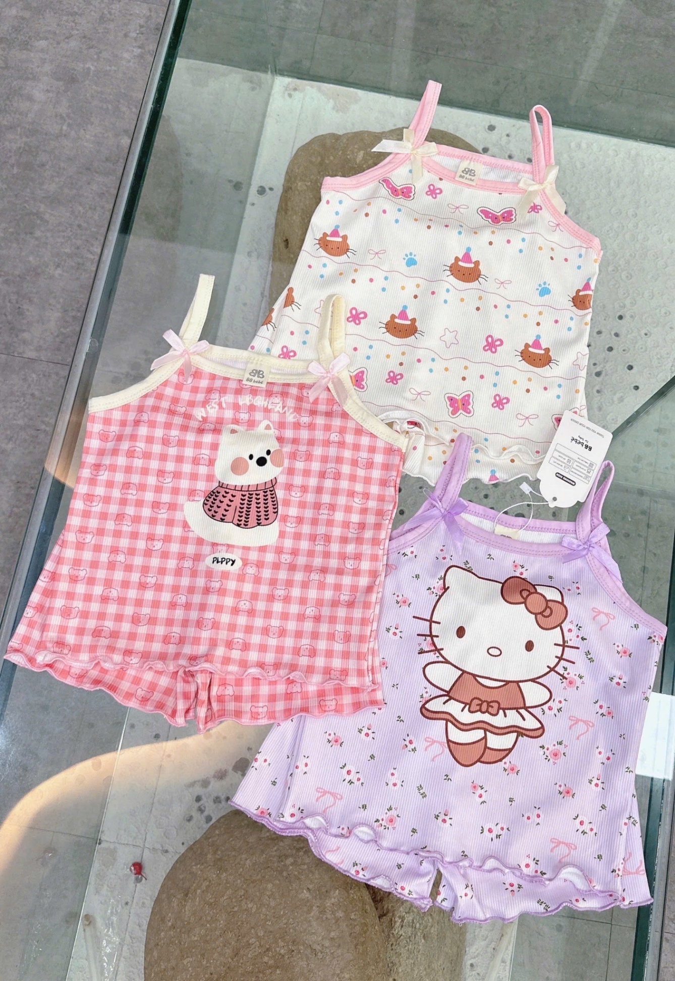 G545 - SET 3 BỘ ĐÙI BÉ GÁI 2S KITTY tím hồng be