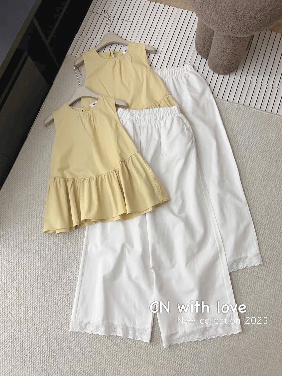 S908 - SET NỮ ÁO VÀNG BABYDOLL SÁT NÁCH QUẦN SUÔNG REN