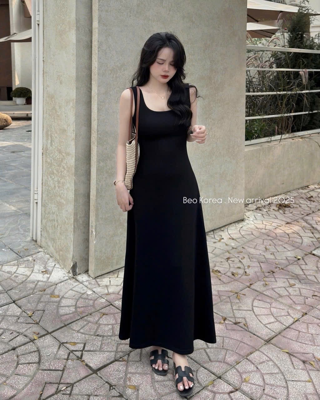 V462 - VÁY ĐEN 2S MAXI DÁNG DÀI