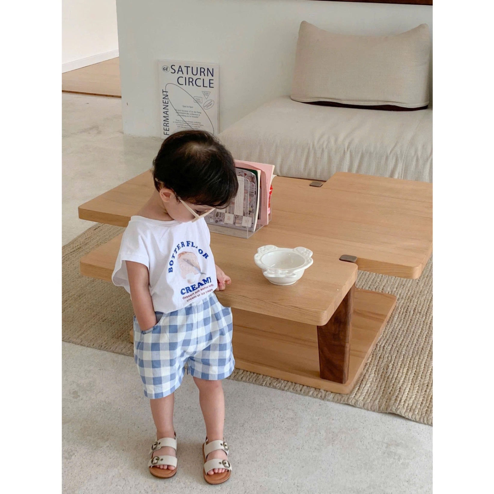 T592 - BỘ ĐÙI BÉ TRAI ÁO TRẮNG BOTTER QUẦN CARO XANH