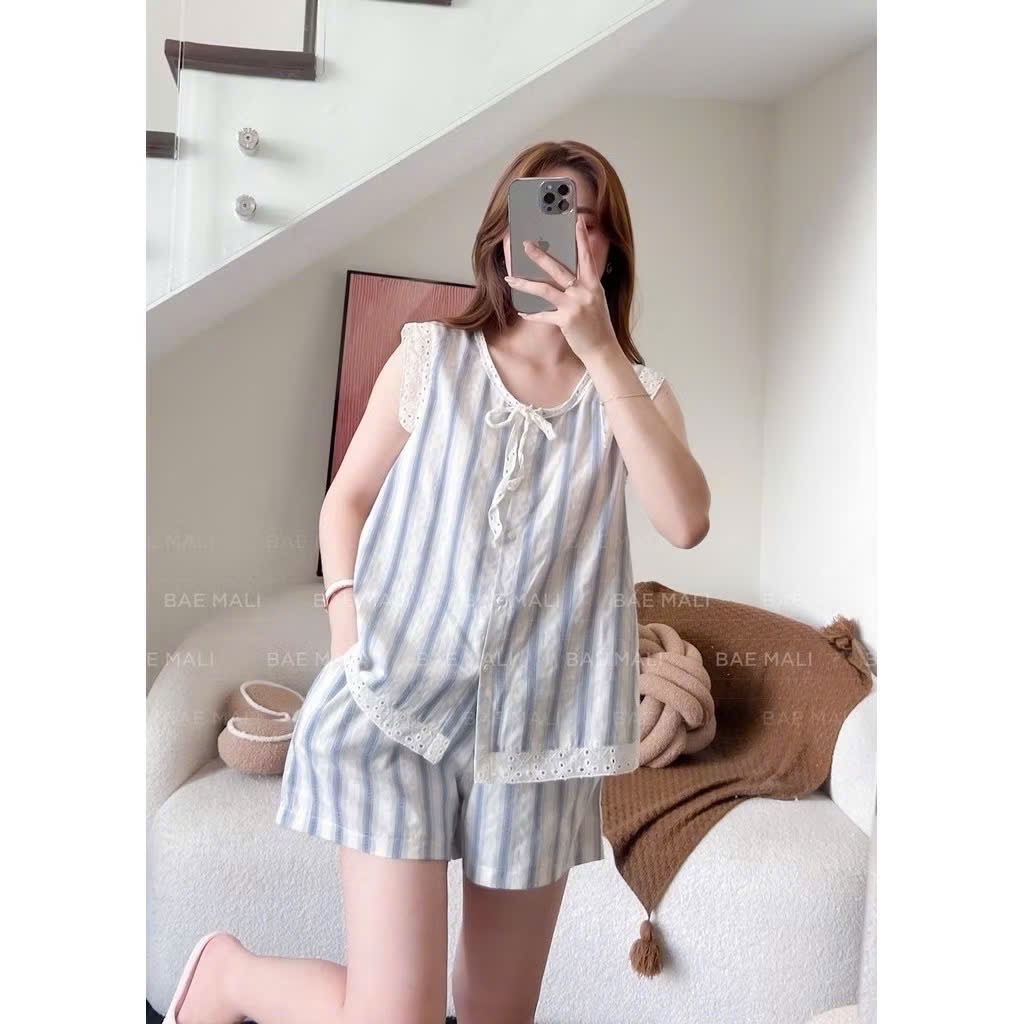S923 - BỘ ĐÙI NỮ XANH SỌC CỔ NƠ VIỀN REN