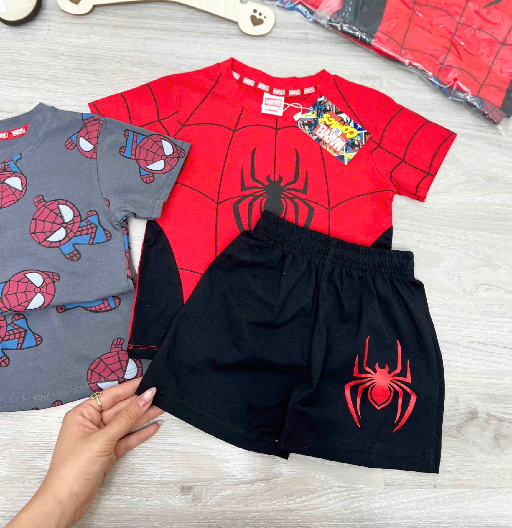 T595 - SET 2 BỘ ĐÙI BÉ TRAI NHỆN xám đậm đỏ