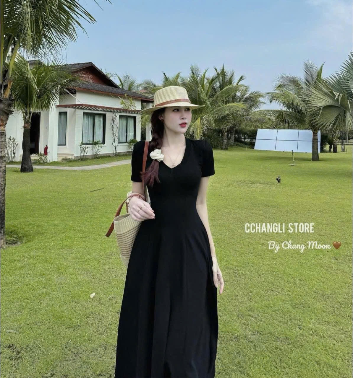 V465 - VÁY ZIP DÁNG DÀI CỔ TIM TRƠN M5230
