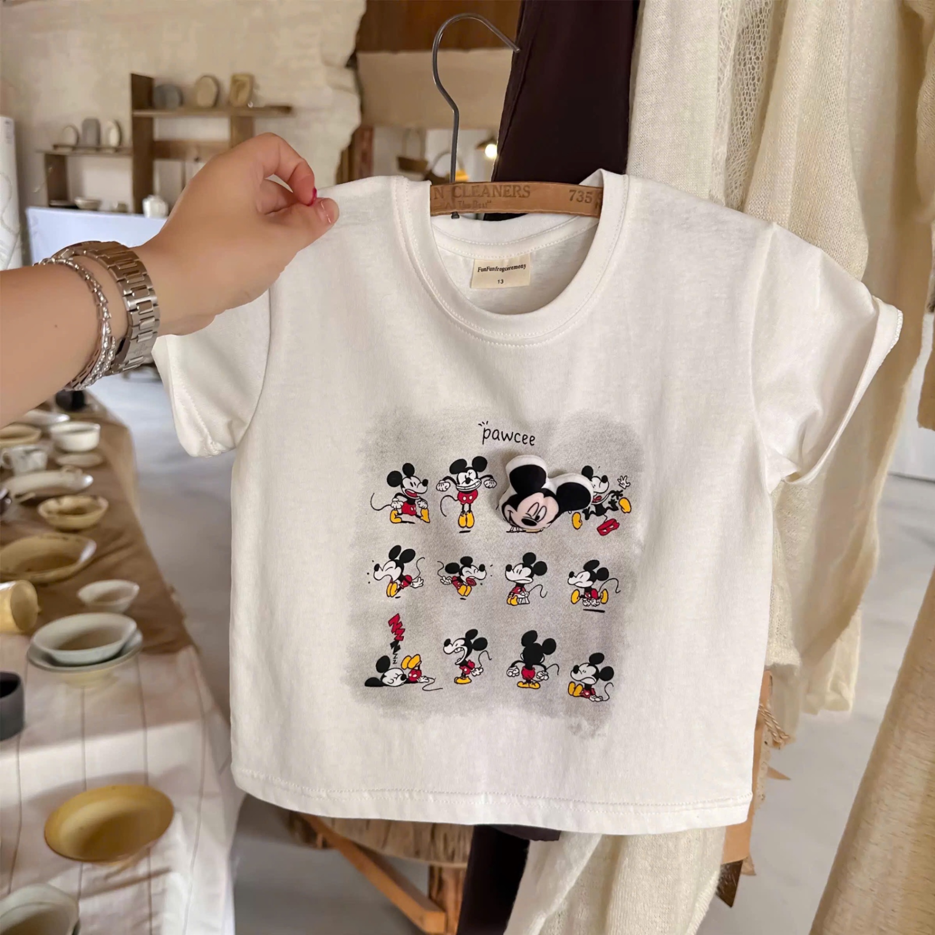 T626 - BỘ ĐÙI BÉ TRAI ÁO TRẮNG MICKEY QUẦN BÒ