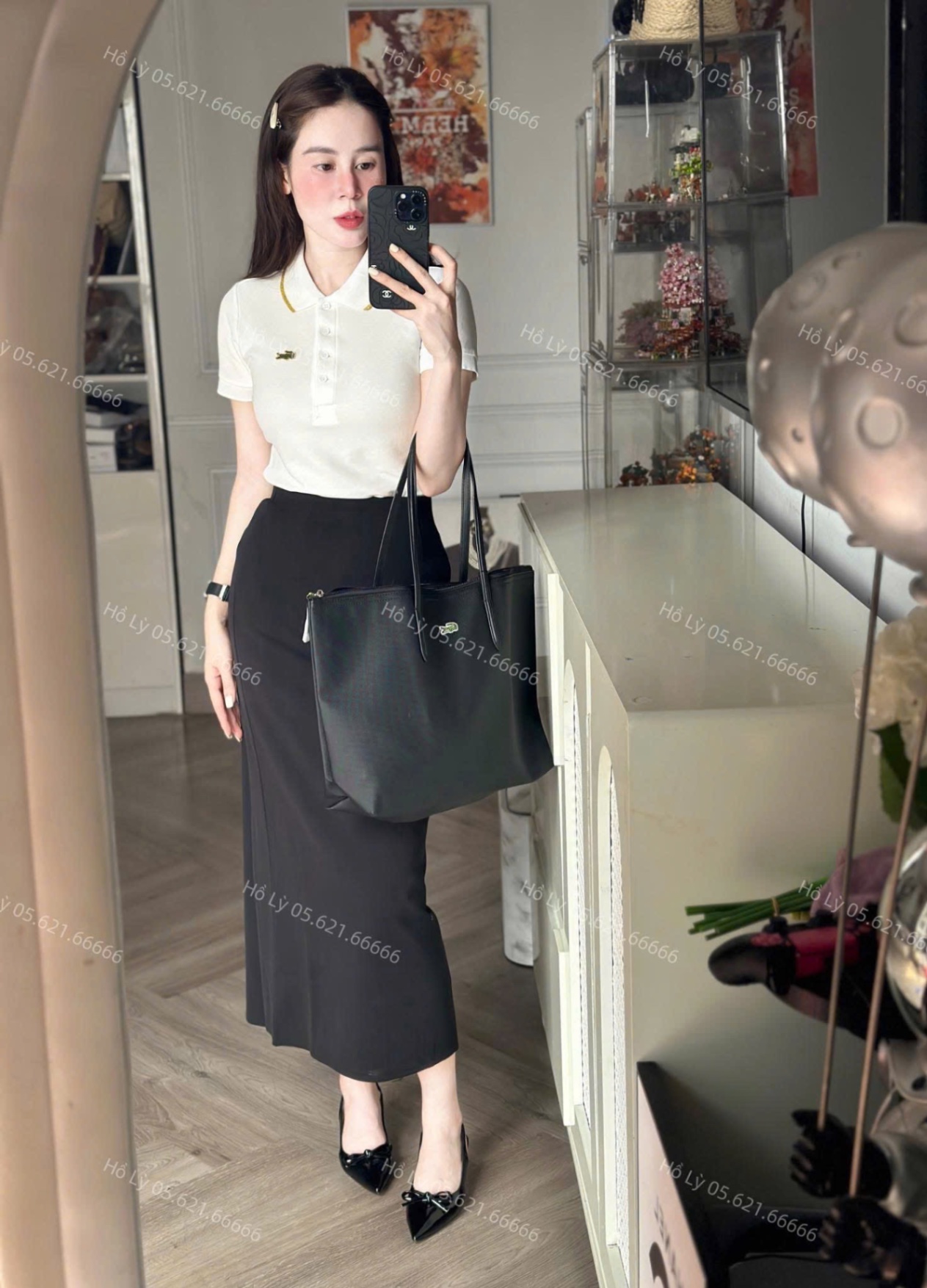 ANU206 - ÁO POLO NỮ LASCOTE TRẮNG CỔ VIỀN VÀNG